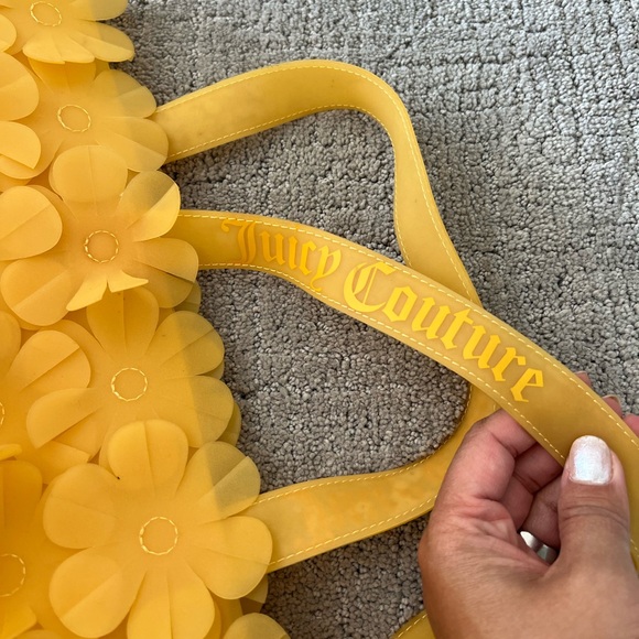 Juicy Couture Y2K PVC Yellow Flower 3D Tote - Picture 9 of 12